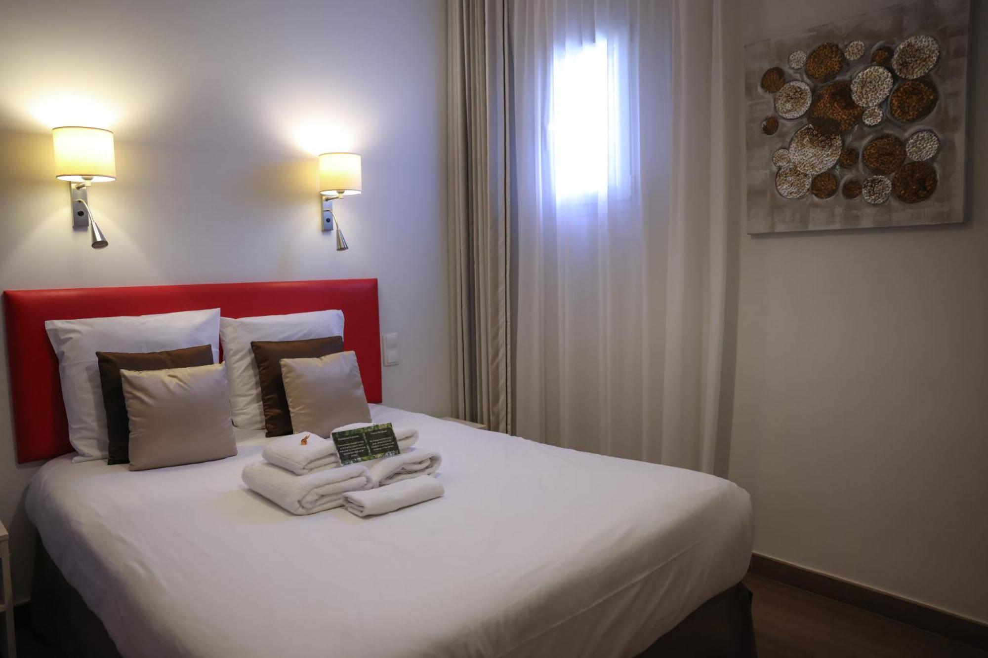 Hotel Casabella Cannes Mouans Sartoux Exterior photo